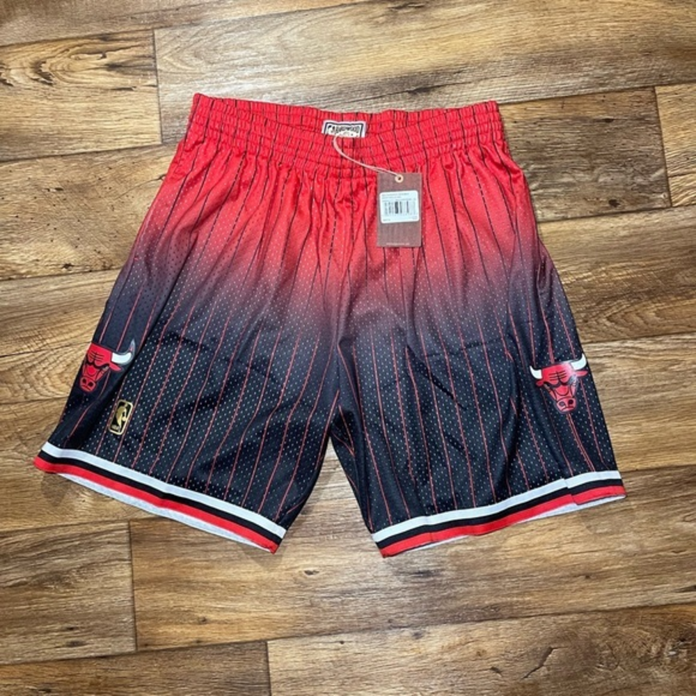 Mitchell‎ & Ness XL NBA Chicago Bulls Black Alternate 96-97 Shorts Mens New NWT